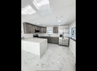 547 16th Ave S, Saint Petersburg, FL 33701