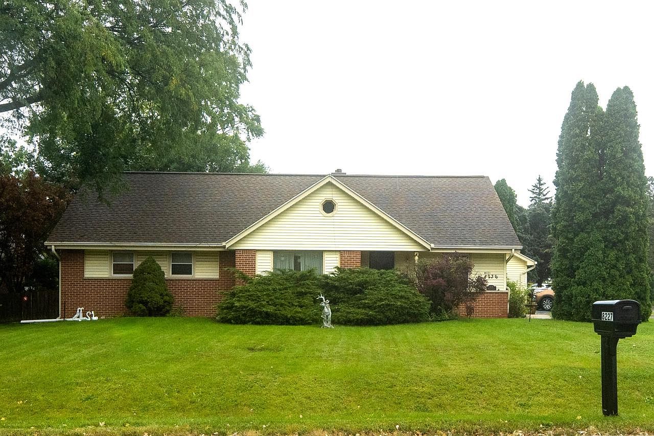 8236 North 37th St, Brown Deer, WI 53209 Zillow