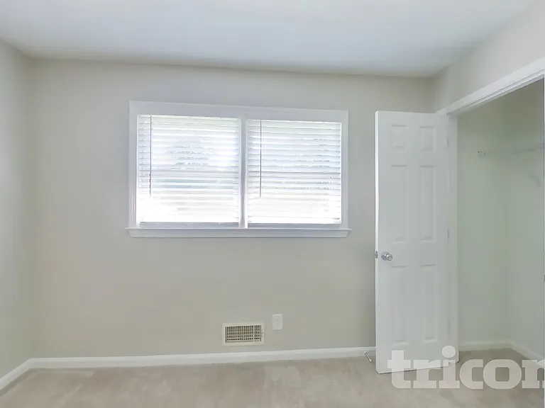 3319 Old Salem Rd SE — Photo 13