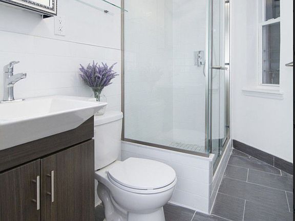 5th image of 344 Lafayette Ave #2E