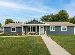 421 Indian Mound Pkwy, Whitewater, WI 53190