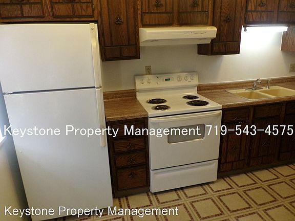 3rd image of 17 Villa Dr