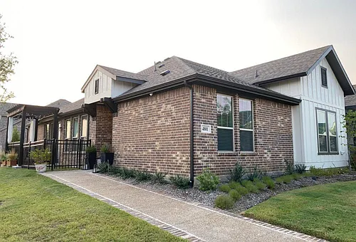 4801 Midnight Violet Way Photo 1