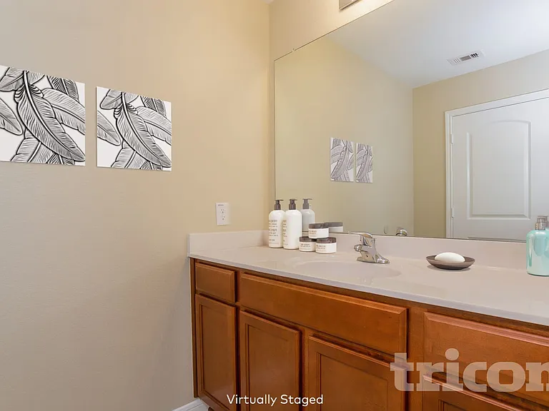 520 Red Dusk Paint Dr — Photo 9