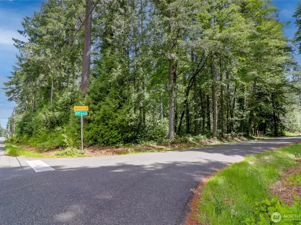 2702 43rd Avenue NW, Olympia, WA 98502