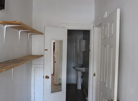 2nd image of 1614 N 23rd St