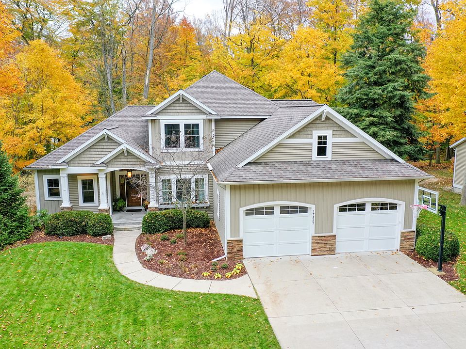1st image of 17557 Duneside Dr