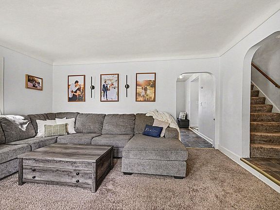 3rd image of 714 4th St W
