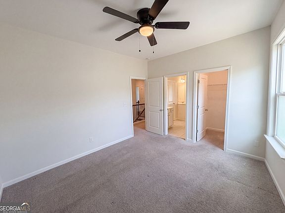 4th image of 4877 Cooper Farm Dr