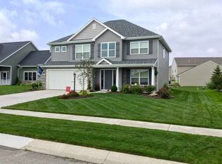 8225 Abernathy Ct, Fort Wayne, IN 46835