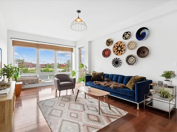 355 Stratford Rd APT 5C, Brooklyn, NY 11218