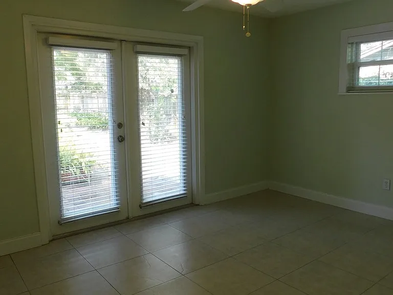 565 E Jessup Ave — Photo 8