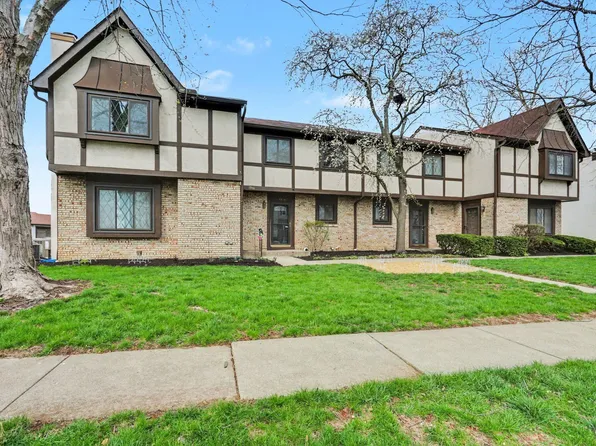 1914 Laramie Dr #26, Powell, OH 43065