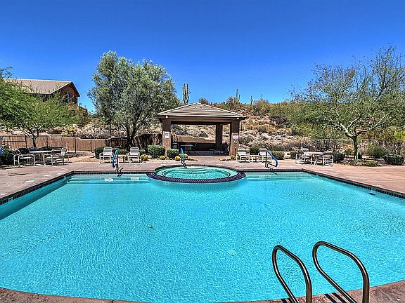 3rd image of 13535 N Vista Del Lago
