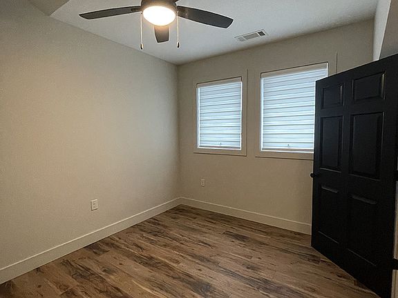 3rd image of 120 N Main St Unit B
