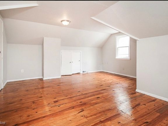 5th image of 15 Jackson Blvd