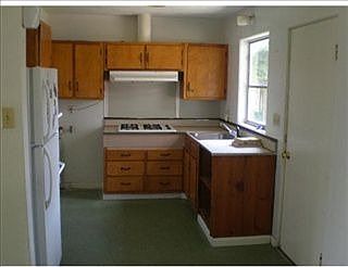 2nd image of 2600 General Patton St