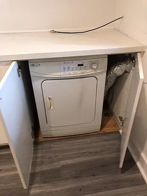 Rented by Douglas Elliman | media 16