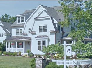 21 Bryon Ave, Ridgefield, CT 06877