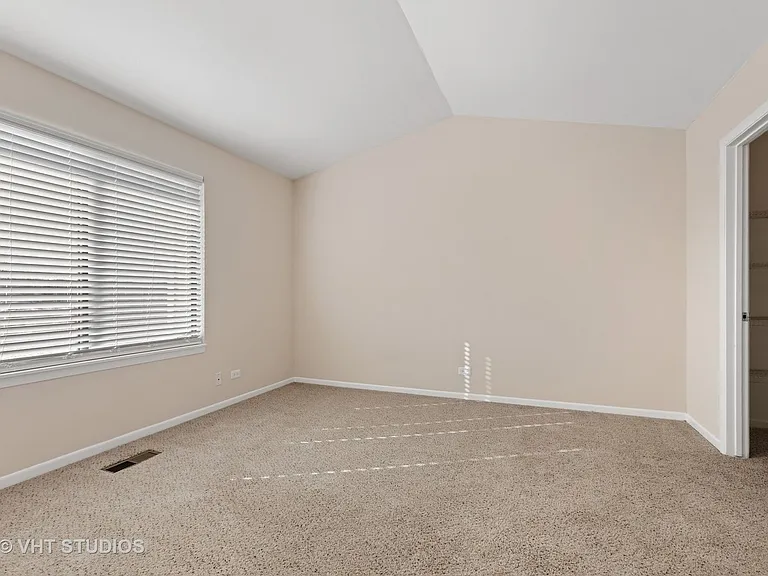 1621 Westminster Dr #112 — Photo 51