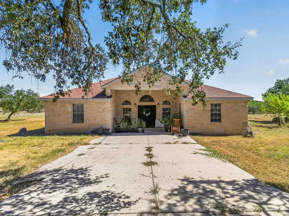21174 US Highway 281 S, San Antonio, TX 78264