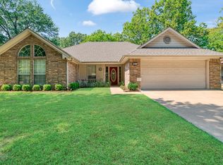 405 32nd St NE, Paris, TX 75460