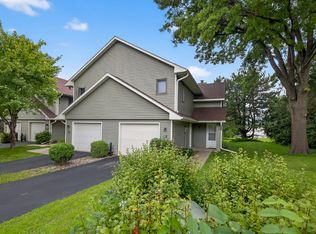 19 Elton Ridge Ct NW, Rochester, MN 55901