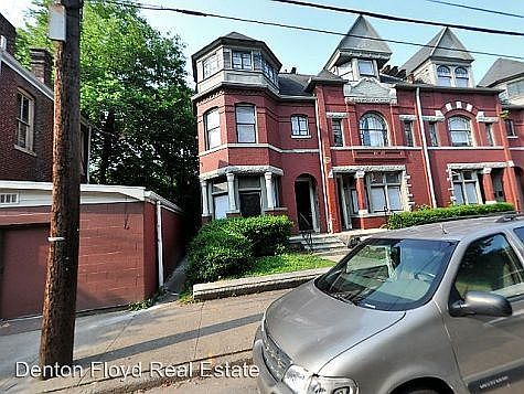 2nd image of 112 W Oak St #1