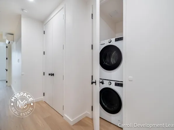 931 Carroll Street image 3 of 37