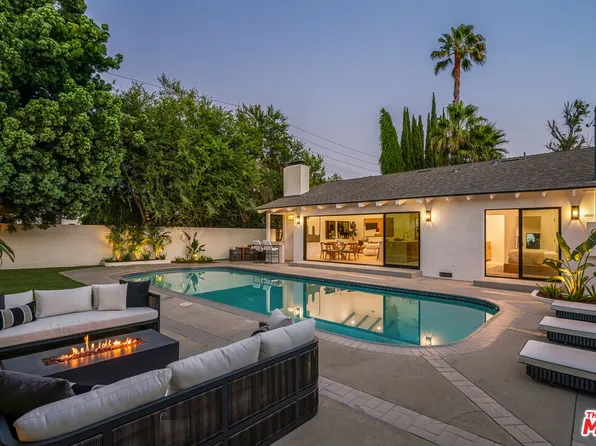 14301 Killion St, Sherman Oaks, CA 91401