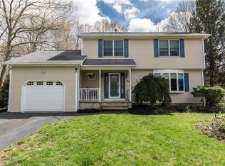 45 Whispering Pines Dr, Cranston, RI 02921