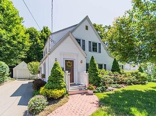 16 Elmwood Ave, Dedham, MA 02026