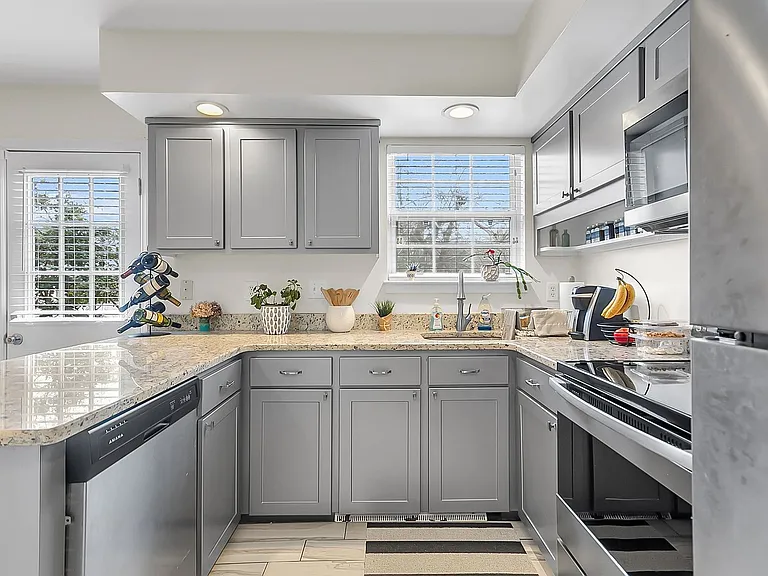 799 Harbor Place Dr — Photo 14