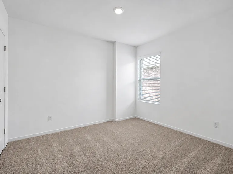 1829 Sanderling St — Photo 16