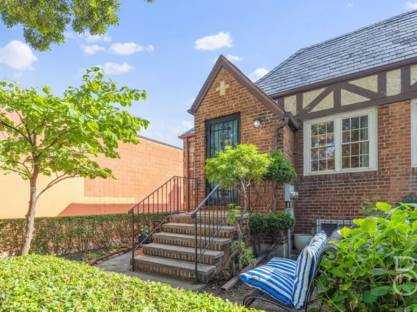 24-23 83rd Street image 19 of 23