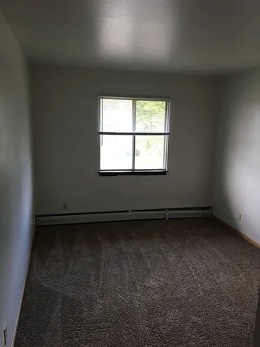 29 Alexander Ave Photo 1