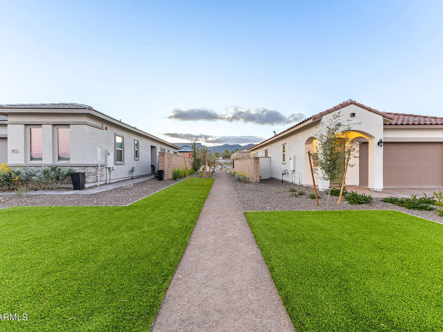 3 bed, 2.0 bath, 1148 sqft, $2,950 — Photo 4