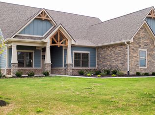 4407 W Wandalee Ct, New Palestine, IN 46163