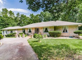 9010 Reigate Rd, North Chesterfield, VA 23236