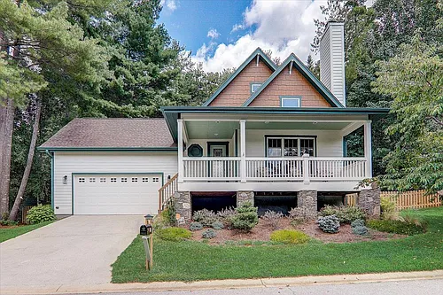 11 Oakhaven Ter Photo 1