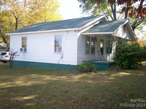 310 Ridge St, Connelly Springs, NC 28612