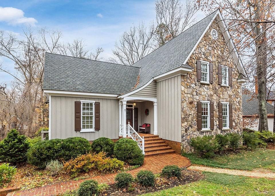1st image of 5633 Saint James Ct