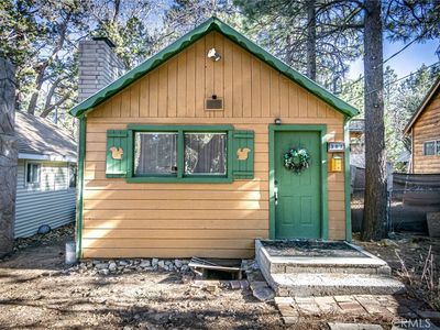 307 Leonard Ln, Sugarloaf, CA, 92386
