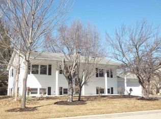 1011 N Bay Ridge Rd, Appleton, WI 54915