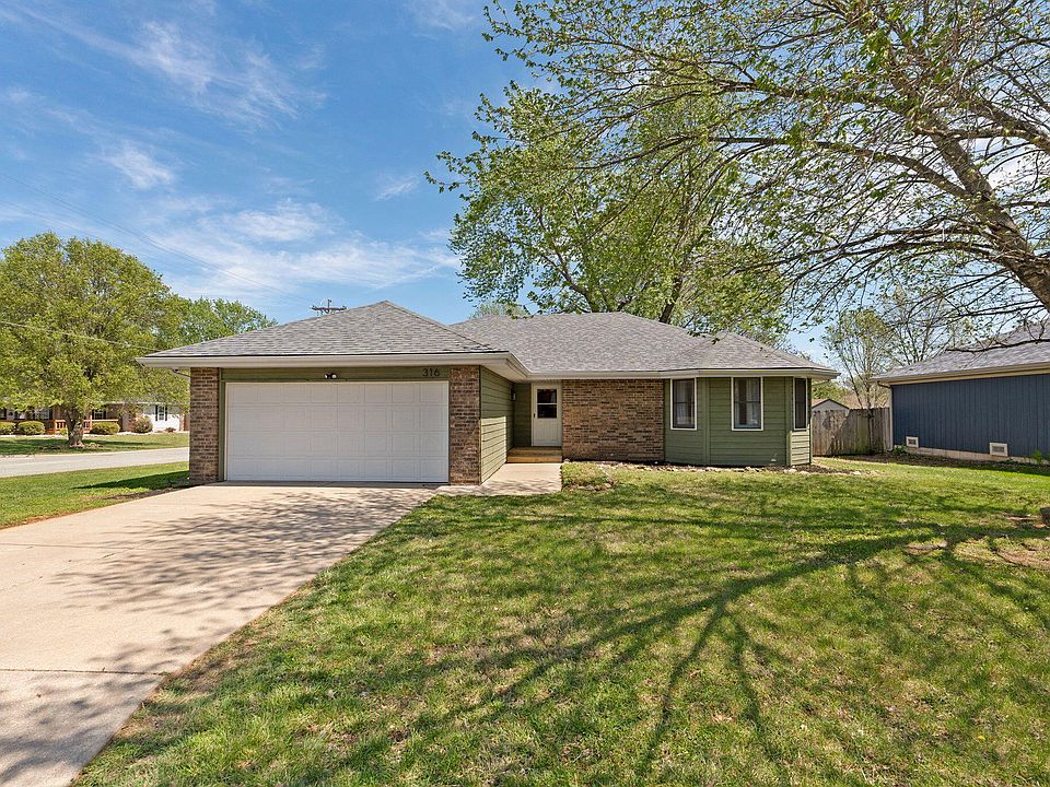 1st image of 316 Hillcrest Avenue