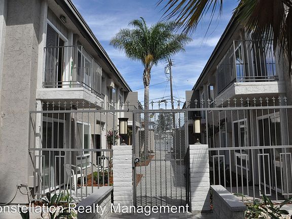 2nd image of 4211 Central Ave APT 02