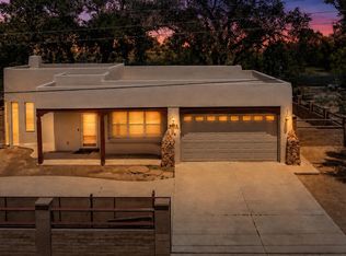 2419 Jerry Rd SW, Albuquerque, NM 87105