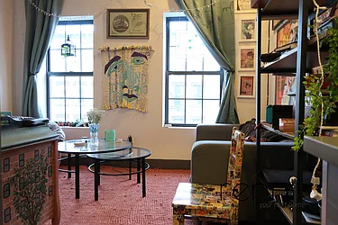 Rented by Rennit Inc.