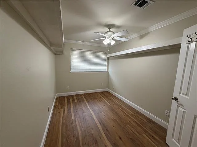 6819 Fleur De Lis Dr — Photo 4