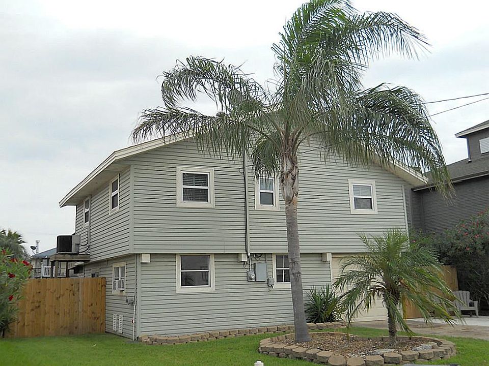 1st image of 499 Pompano St